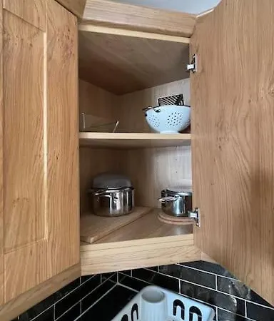 City Gem - Central & Stylish 1 Bed Dublin
