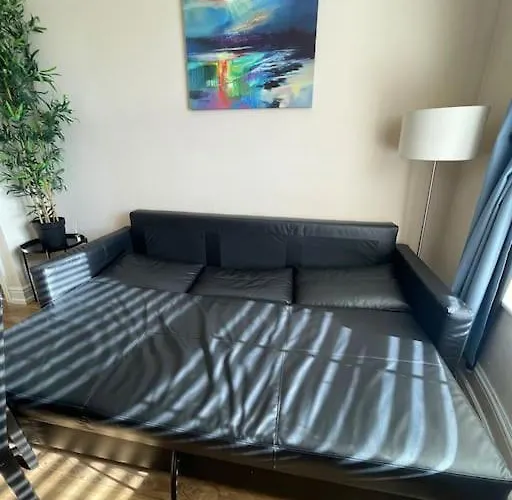 City Gem - Central & Stylish 1 Bed Dublin