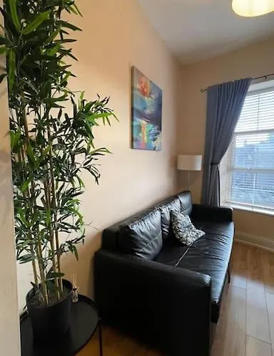 City Gem - Central & Stylish 1 Bed Daire Dublin