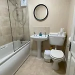 City Gem - Central & Stylish 1 Bed Daire Dublin