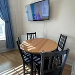 City Gem - Central & Stylish 1 Bed Daire Dublin
