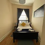 City Gem - Central & Stylish 1 Bed *