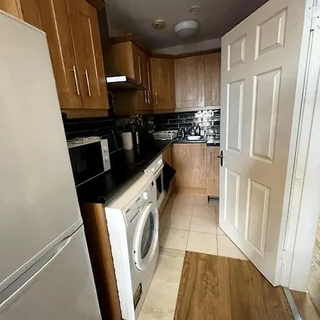 Apartament City Gem - Central & Stylish 1 Bed