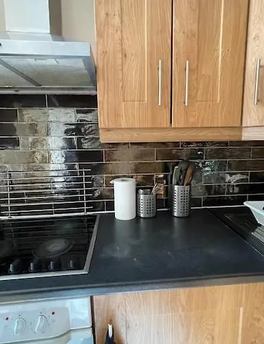 City Gem - Central & Stylish 1 Bed Appartamento